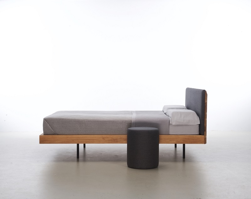 orig. SMOOTH elegantes modernes Bett Design massiv aus Holz Polster Kopfteil